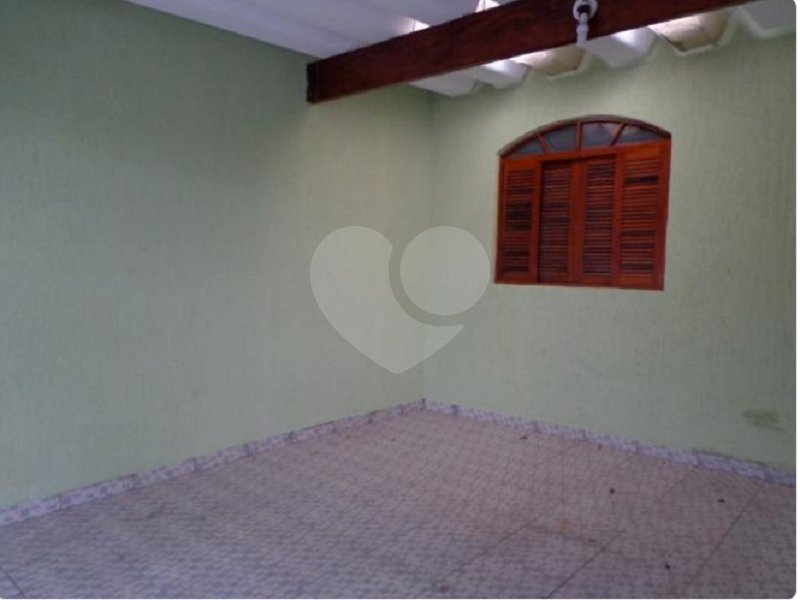Casa à venda com 2 quartos, sendo 1 suíte, em Tremembé, São Paulo, SP