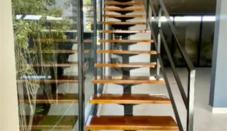 Casa à venda com 4 suítes no condomínio Alphaville Iv, Votorantim - SP