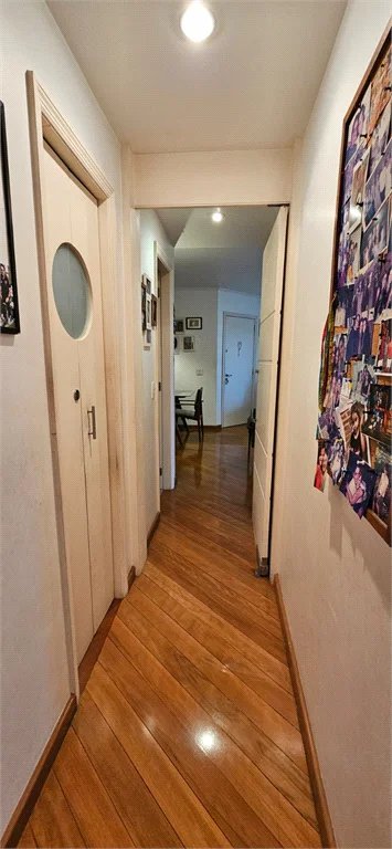 Apartamento à venda com 3 quartos, sendo 2 suítes, em Pinheiros, São Paulo, SP