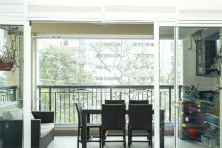 Apartamento à venda com 4 quartos, sendo 2 suítes, em Moema, São Paulo, SP