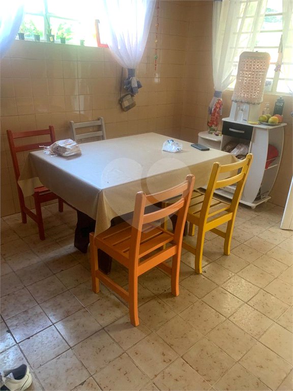 Sobrado à venda com 4 quartos, sendo 2 suítes, em Horto, São Paulo, SP