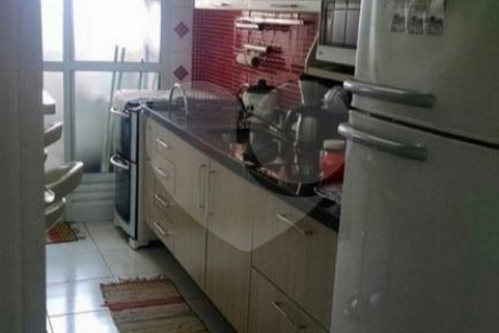 Apartamento à venda com 3 quartos, sendo 1 suíte,  em Jardim Ester Yolanda, São Paulo, SP