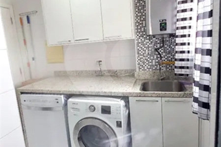 Apartamento à venda com 3 quartos, sendo 1 suíte, em Jardim Adhemar de Barros, São Paulo, SP