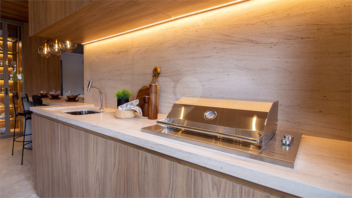 Apartamento à venda com 3 suítes em Brooklin Paulista, São Paulo, SP