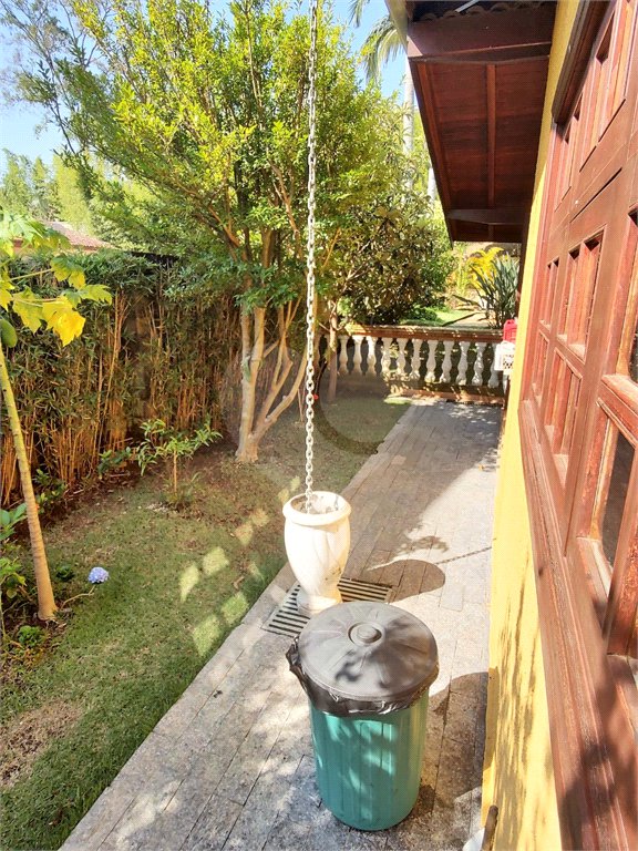 Casa à venda com 5 suítes no condomínio Estância Marambaia, Vinhedo - SP