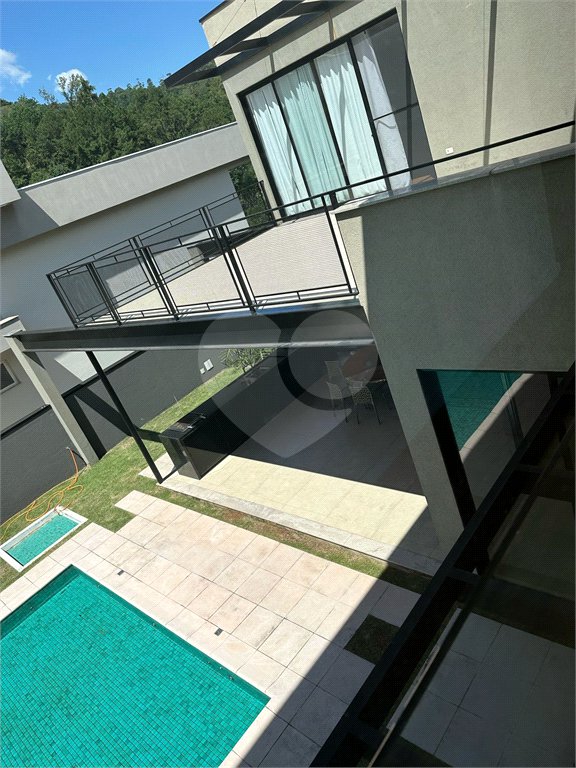 Casa à venda com 5 suítes no condomínio Porto de Atibaia, Atibaia - SP