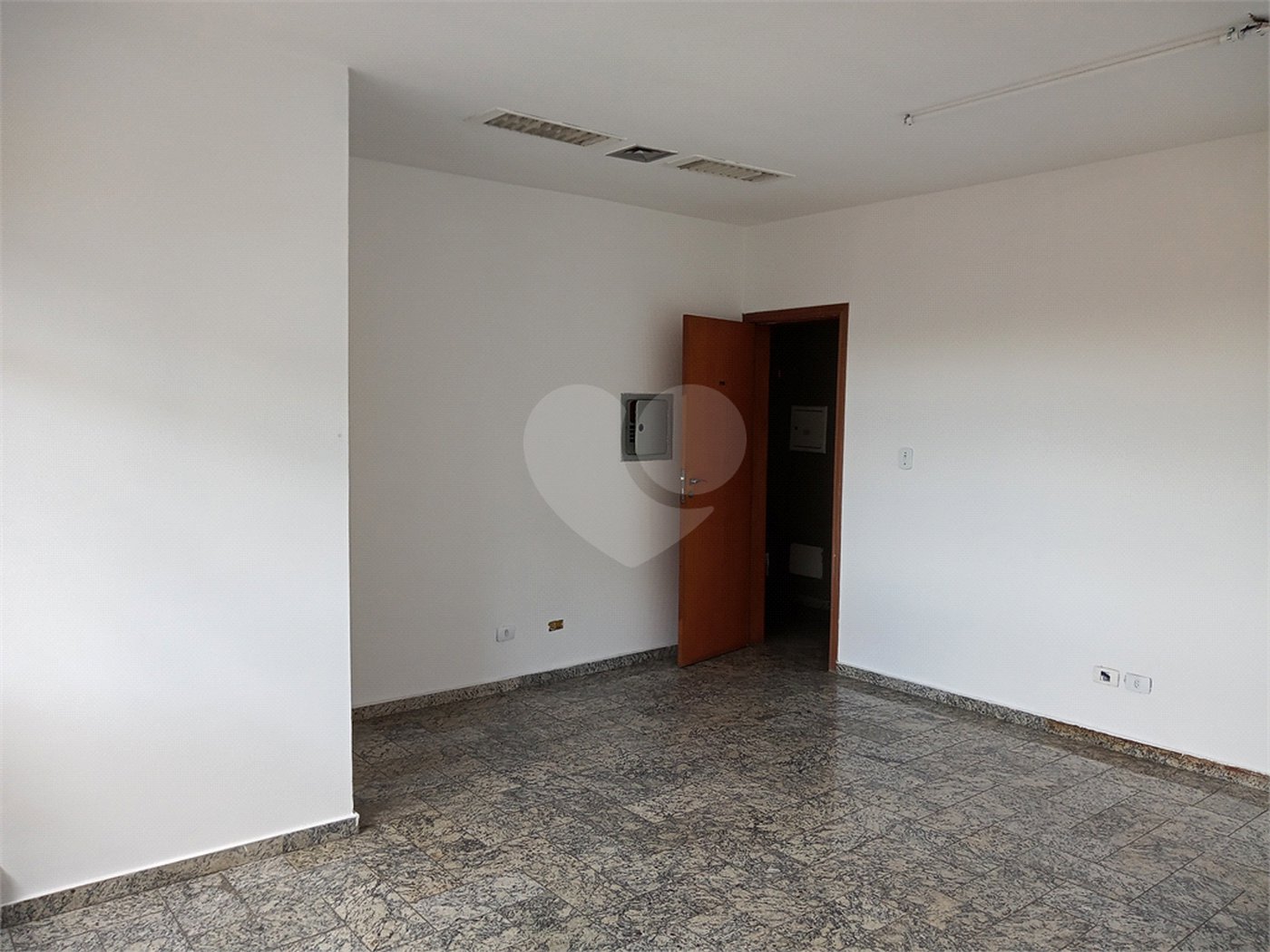 Prédio à venda em Santana, São Paulo, SP