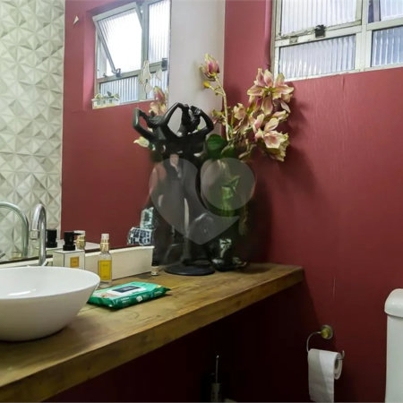 Casa à venda com 6 quartos, sendo 5 suítes,  em Vila do Encontro, São Paulo, SP