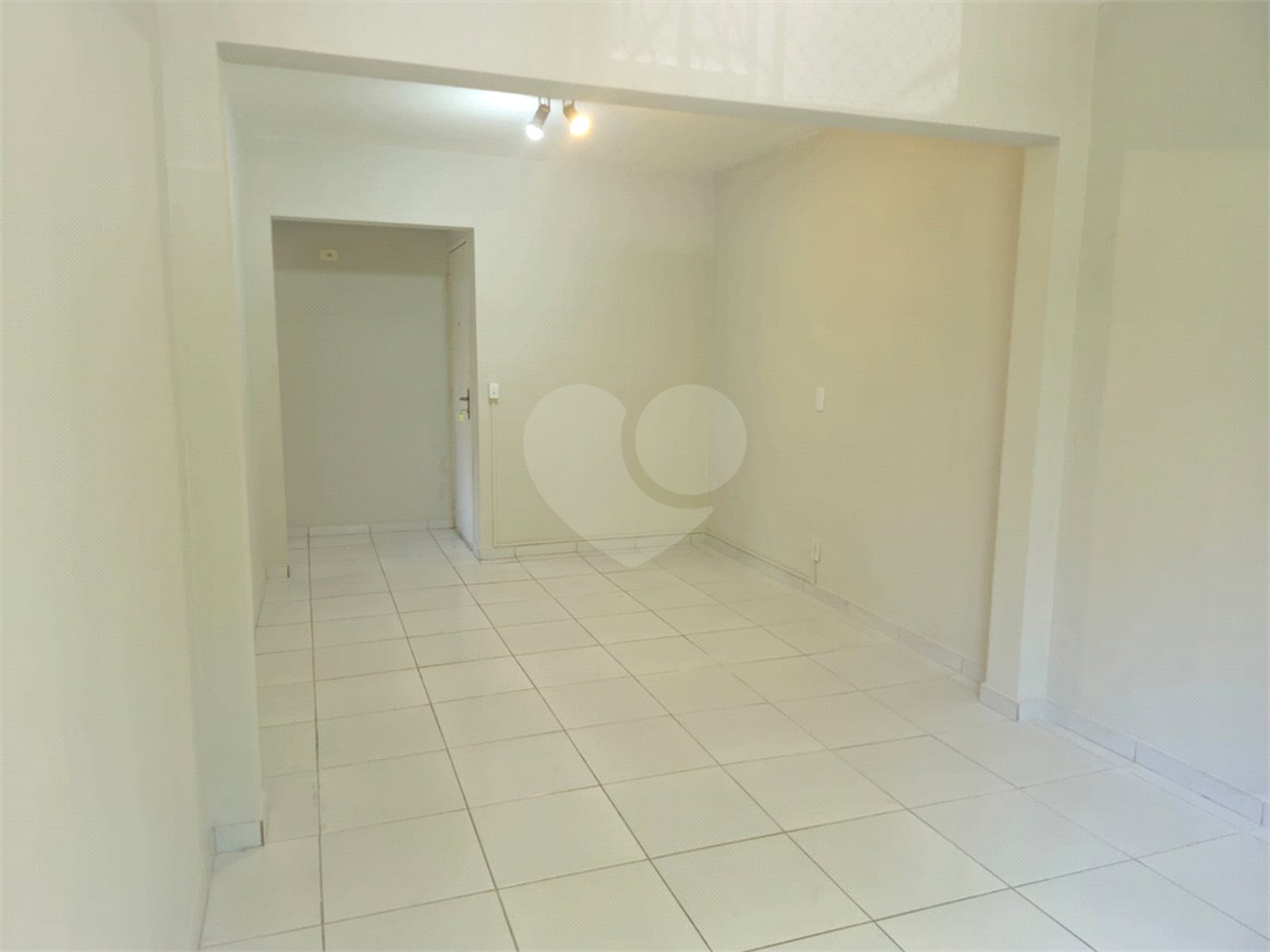 Apartamento à venda com 3 quartos em Jardim das Vertentes, São Paulo, SP