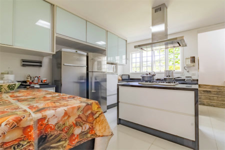 Casa à venda com 7 quartos, sendo 5 suítes,  em Morumbi, São Paulo, SP