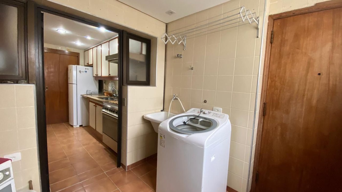 Apartamento com 3 dormitórios à venda, 170 m² por R$ 1.430.000,00 - Pitangueiras - Guarujá/SP
