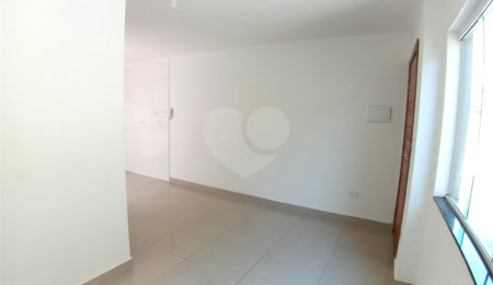 Casa à venda com 2 suítes no condomínio Residencial Vista Vila Guilherme, São Paulo - SP