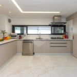 Casa à venda com 3 suítes no condomínio Reserva 8, São Paulo - SP