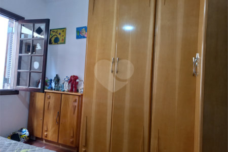 Casa à venda com 3 suítes em Parque Monte Alegre, Taboão da Serra, SP