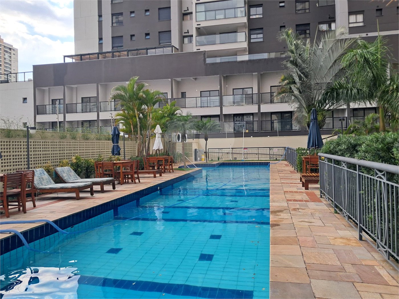 Apartamento à venda com 3 quartos, sendo 2 suítes, em Vila Romana, São Paulo, SP
