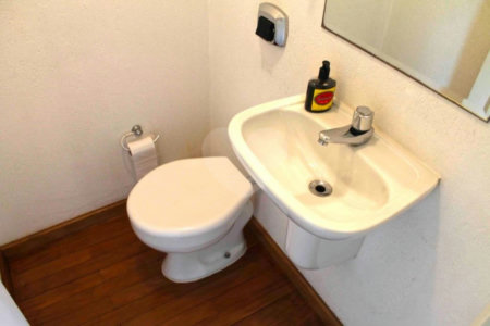 Casa à venda com 3 quartos, sendo 1 suíte, em Guarapiranga, São Paulo, SP