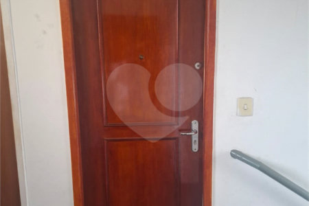 Apartamento para alugar com 2 quartos em Santíssimo, Rio de Janeiro, RJ