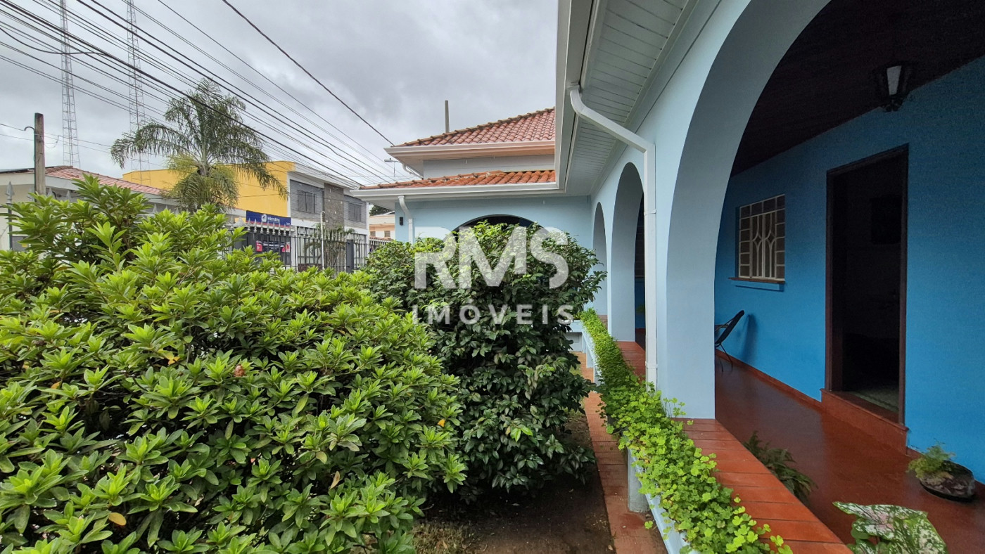 Casa à venda com 3 quartos no Centro, Itu, SP