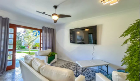 Villagio à venda com 4 quartos, sendo 3 suítes,  em Riviera de São Lourenço, Bertioga, SP