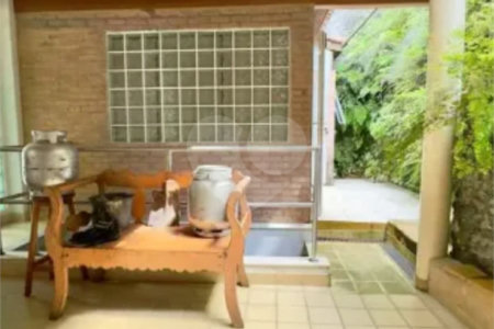 Casa à venda com 3 quartos, sendo 2 suítes, em Jardim Botânico, Rio de Janeiro, RJ