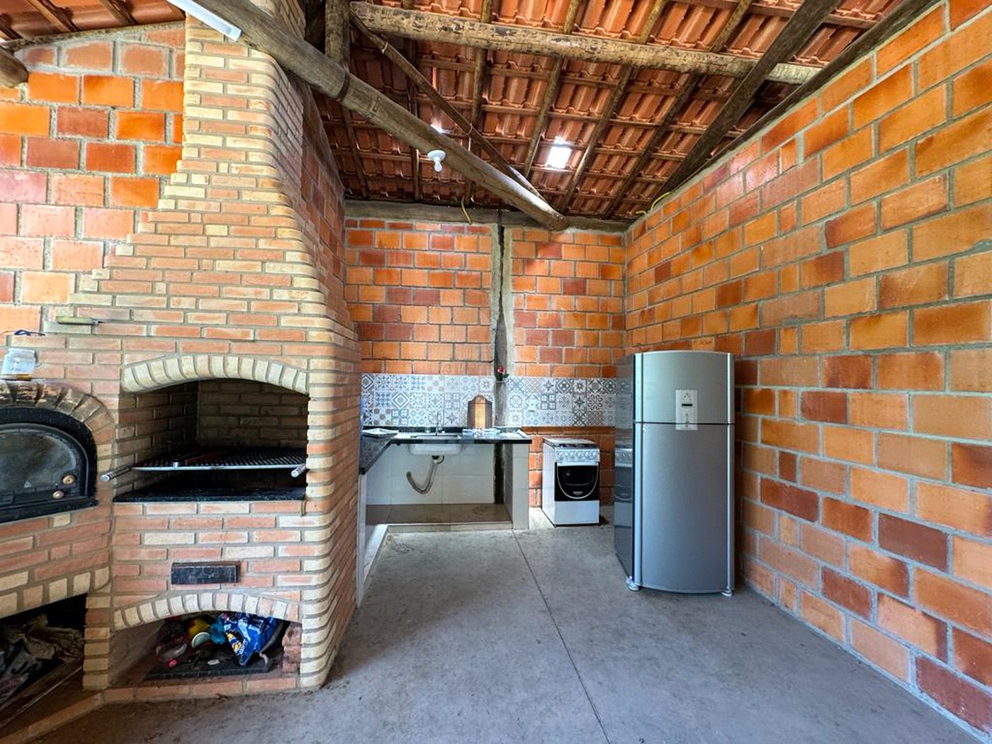 Sítio à venda com 3 quartos, sendo 1 suíte, em Jardim dos Laranjais, Indaiatuba, SP