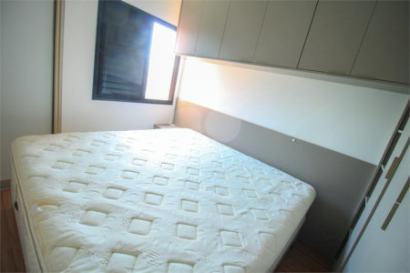 Apartamento à venda com 3 quartos, sendo 1 suíte,  em Mooca, São Paulo, SP