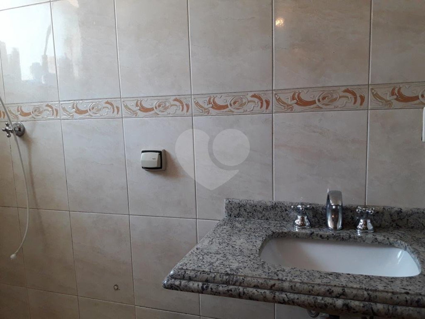 Sobrado à venda com 3 suítes em Vila Irmãos Arnoni, São Paulo, SP