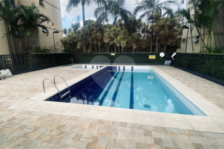 Apartamento à venda com 2 quartos em Rio Pequeno, São Paulo, SP