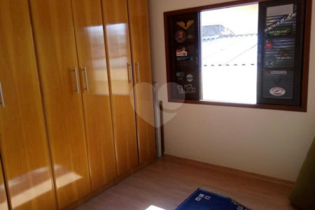 Sobrado à venda com 3 quartos, sendo 1 suíte, em Jardim São Paulo(zona Norte), São Paulo, SP