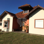 Casa à venda com 3 suítes no condomínio Suíça da Cantareira, Mairiporã - SP