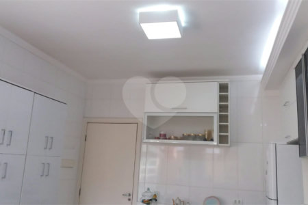 Casa à venda com 2 suítes no condomínio Residencial Taormina, São Paulo - SP