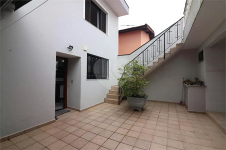 Sobrado à venda com 3 quartos, sendo 1 suíte, em Assunção, São Bernardo do Campo, SP