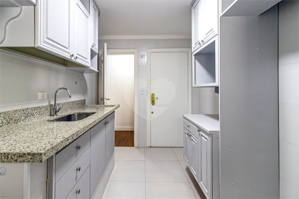 Apartamento à venda com 2 quartos em Indianópolis, São Paulo, SP