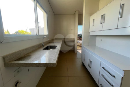 Casa à venda com 3 quartos, sendo 1 suíte, em Jardim Semiramis, Cotia, SP