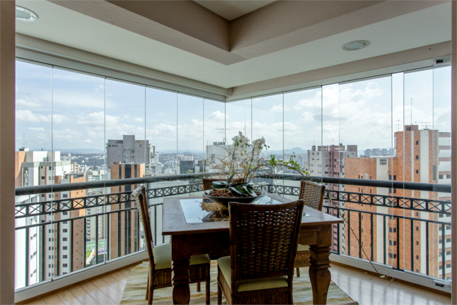 Apartamento à venda com 4 suítes em Morumbi, São Paulo, SP