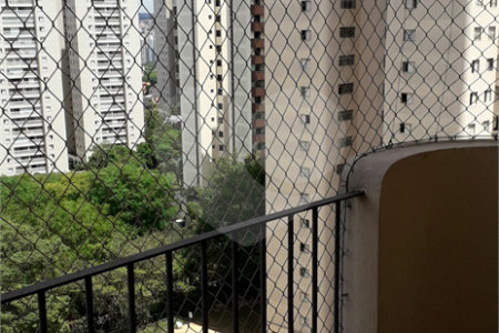 Apartamento à venda com 3 quartos em Vila Suzana, São Paulo, SP