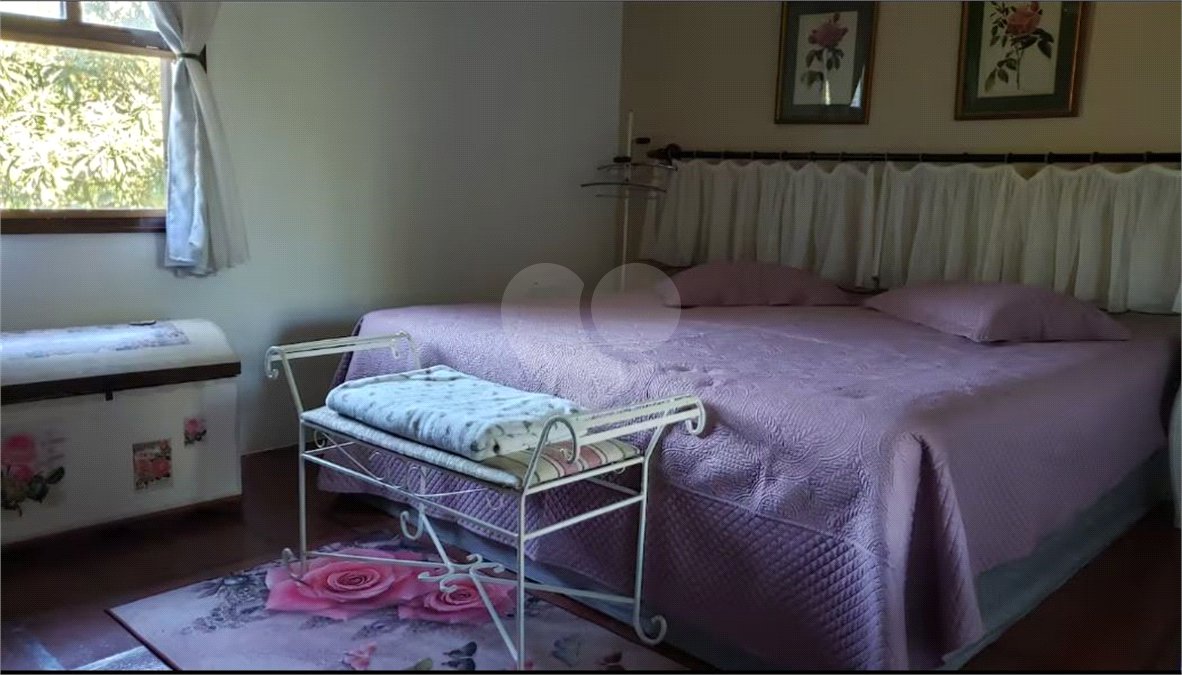Sítio à venda com 6 quartos, sendo 5 suítes, em Dos Mimis, Piracaia, SP