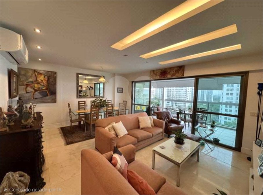 Apartamento à venda com 3 quartos, sendo 2 suítes, em Barra da Tijuca, Rio de Janeiro, RJ