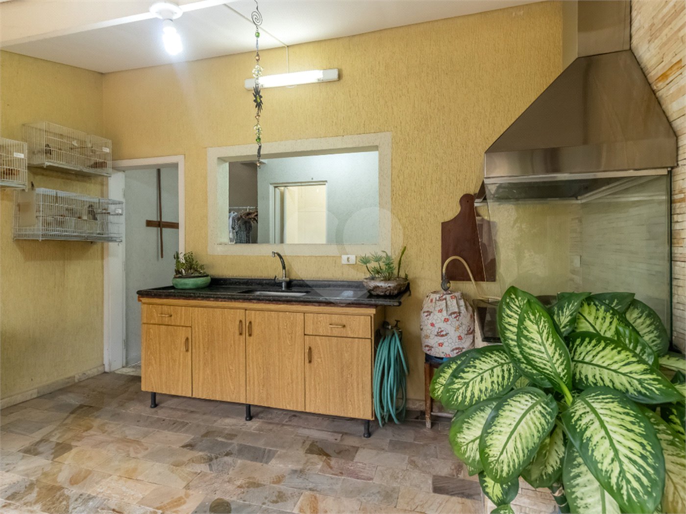 Sobrado à venda com 3 suítes em Vila Carrão, São Paulo, SP