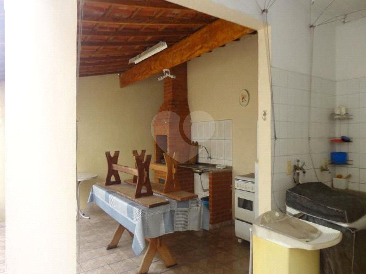 Casa à venda com 3 quartos, sendo 1 suíte, em Jardim Esmeralda, São Paulo, SP