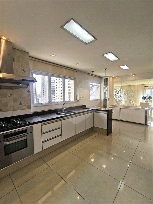 Apartamento à venda com 4 quartos, sendo 3 suítes, em Santana, São Paulo, SP
