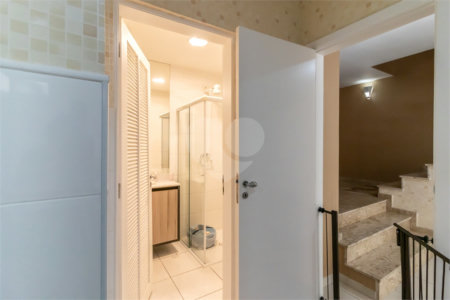 Casa à venda com 3 suítes no condomínio Solares de Bragança, São Paulo - SP