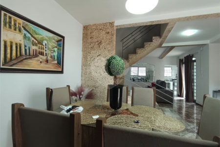 Casa à venda com 3 quartos, sendo 1 suíte, em Wanel Ville, Sorocaba, SP