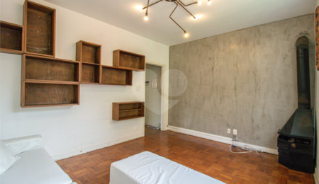 Sobrado à venda com 2 quartos, sendo 1 suíte,  em Jardim Petrópolis, São Paulo, SP