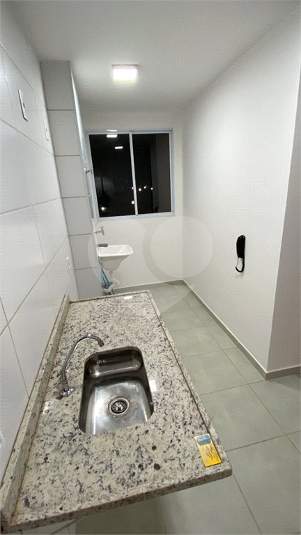 Apartamento à venda com 2 quartos, sendo 1 suíte,  em Jardim dos Manacás, Araraquara, SP