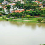 Casa à venda com 3 suítes no condomínio Estância Marambaia, Vinhedo - SP