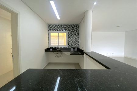 Apartamento à venda com 3 quartos, sendo 1 suíte, em Baeta Neves, São Bernardo do Campo, SP