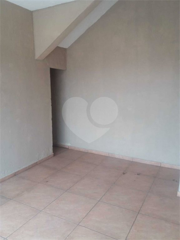 Casa à venda com 3 quartos em Jardim Maria Amélia, Jacareí, SP