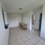 Apartamento para alugar com 2 quartos em Guaratiba, Rio de Janeiro, RJ