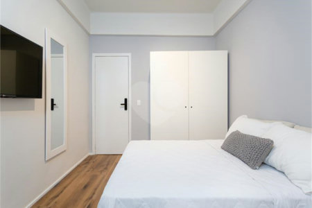 Apartamento à venda com 4 quartos, sendo 1 suíte, em Pinheiros, São Paulo, SP